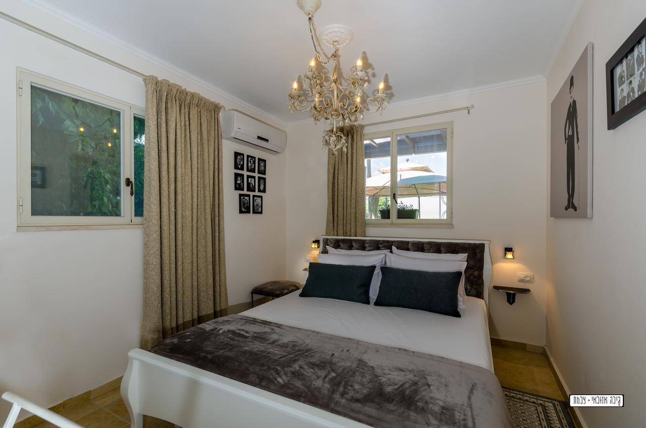 Naomi'S Villa Rosh Pinna Bagian luar foto
