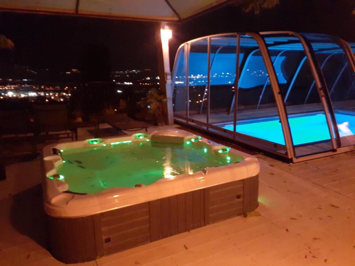 Naomi'S Villa Rosh Pinna Bagian luar foto