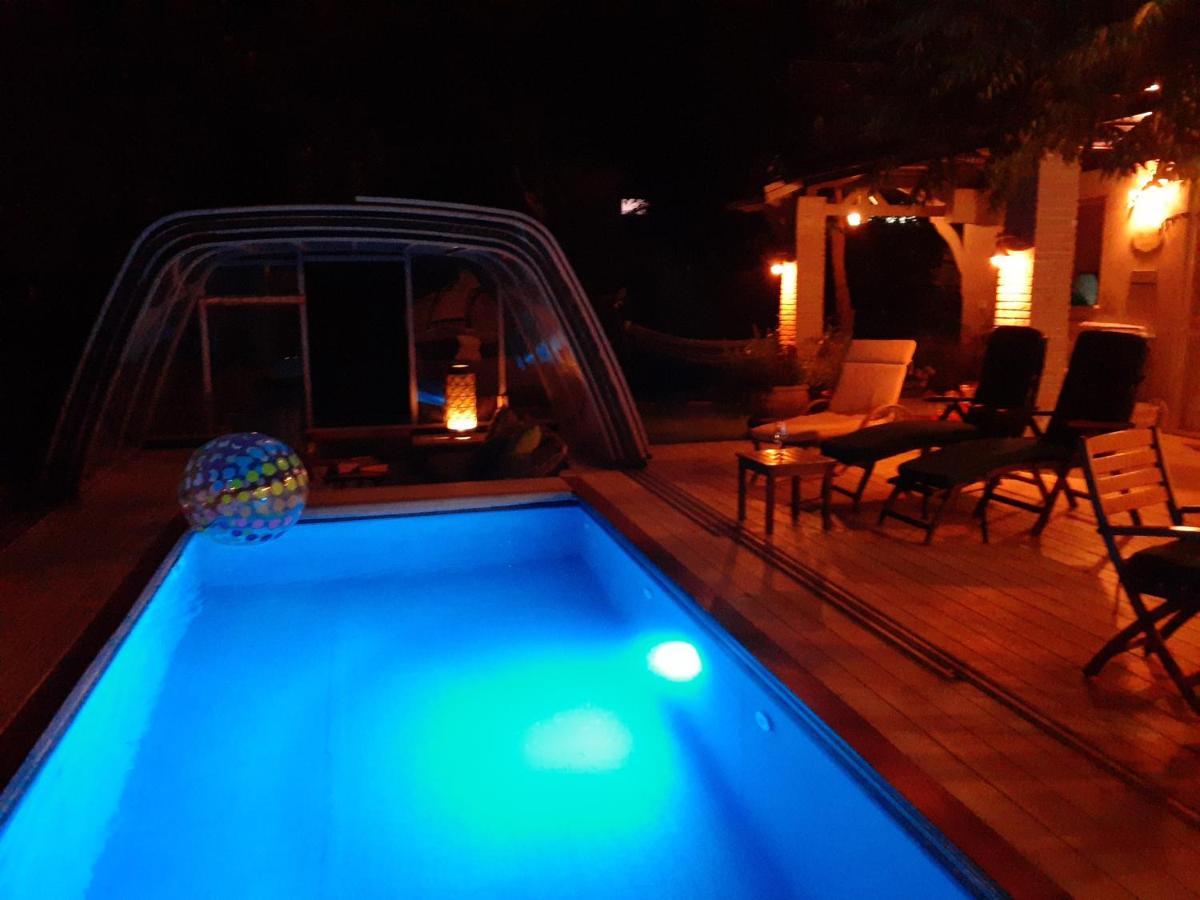 Naomi'S Villa Rosh Pinna Bagian luar foto